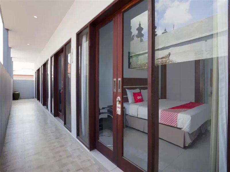 Oyo 3852 Valomia Guest House Ντενπασάρ Εξωτερικό φωτογραφία