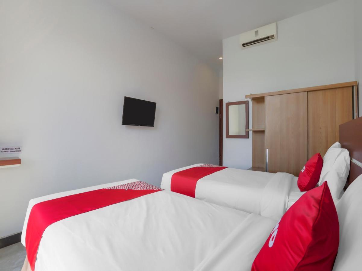 Oyo 3852 Valomia Guest House Ντενπασάρ Εξωτερικό φωτογραφία